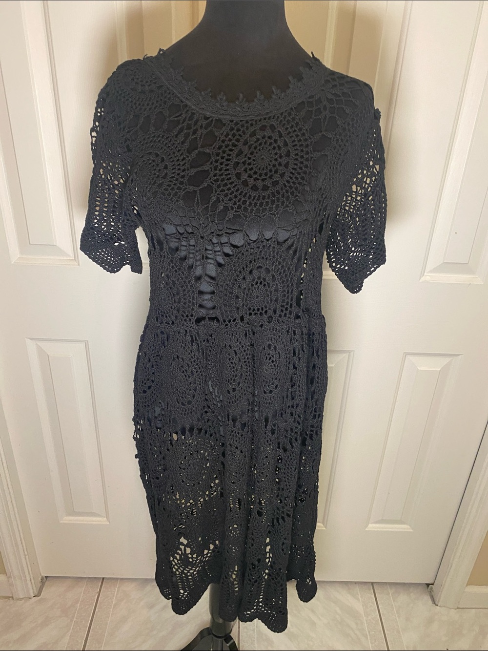 New York Style Black Crochet Dress with Short Sleeves size medium